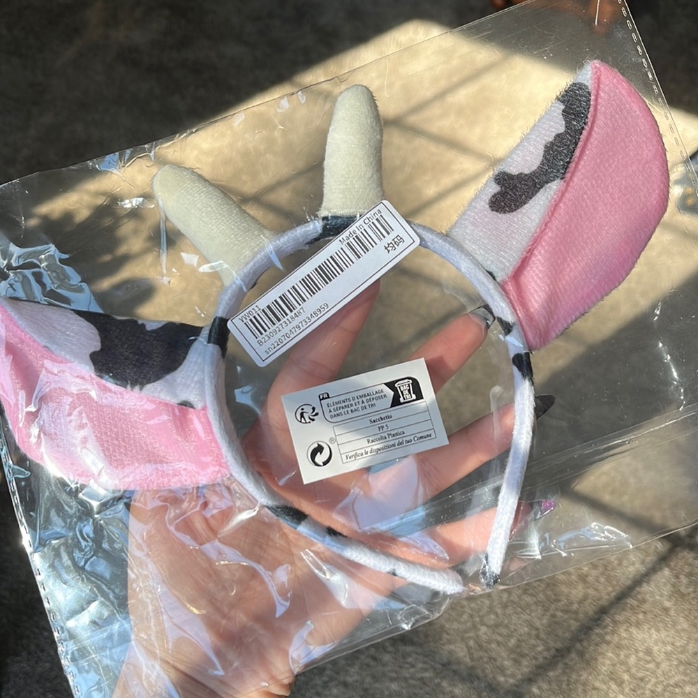 Brand New Halloween Cow Ears & Horns Headband